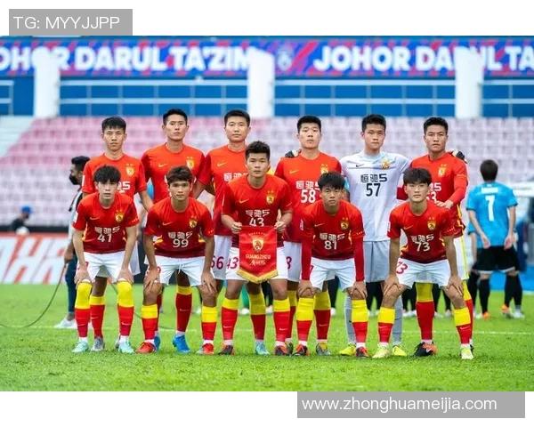 广州足球队边路渗透战术解析与应用探讨