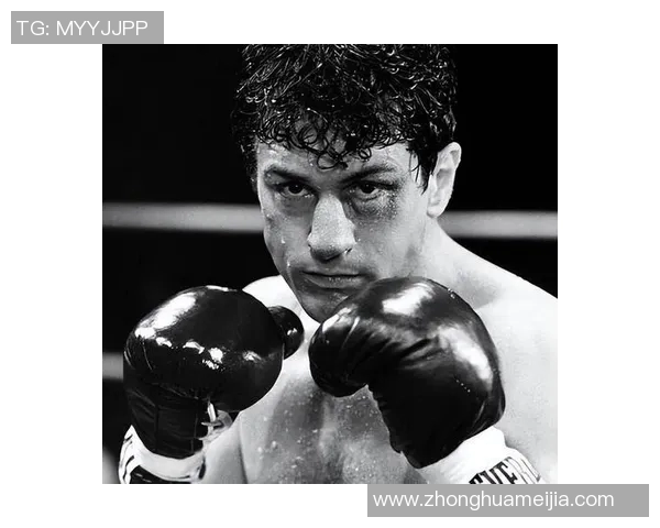 足球场上的拳击高手揭秘那些会打拳的足球明星们的双重运动才华